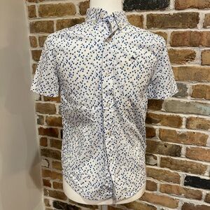 Vineyard Vines Boys Blue Fish Print Short Sleeve Button-Up Shirt